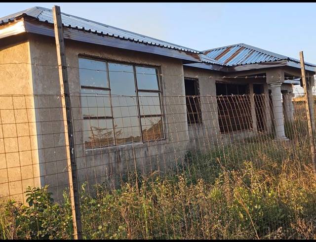 3 BEDROOM HOUSE FOR SALE IN VYEBOOM